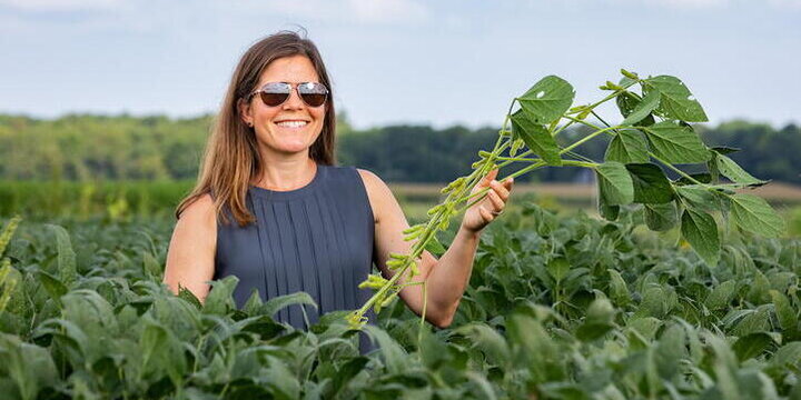 Lisa Ainsworth in a field