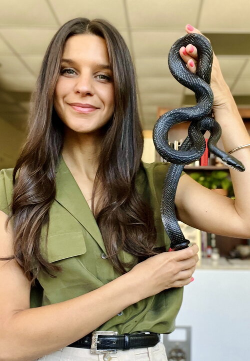 Profile picture for Arianna Kuhn