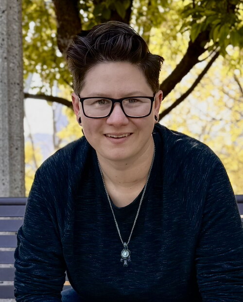 Profile picture for Elizabeth Bello