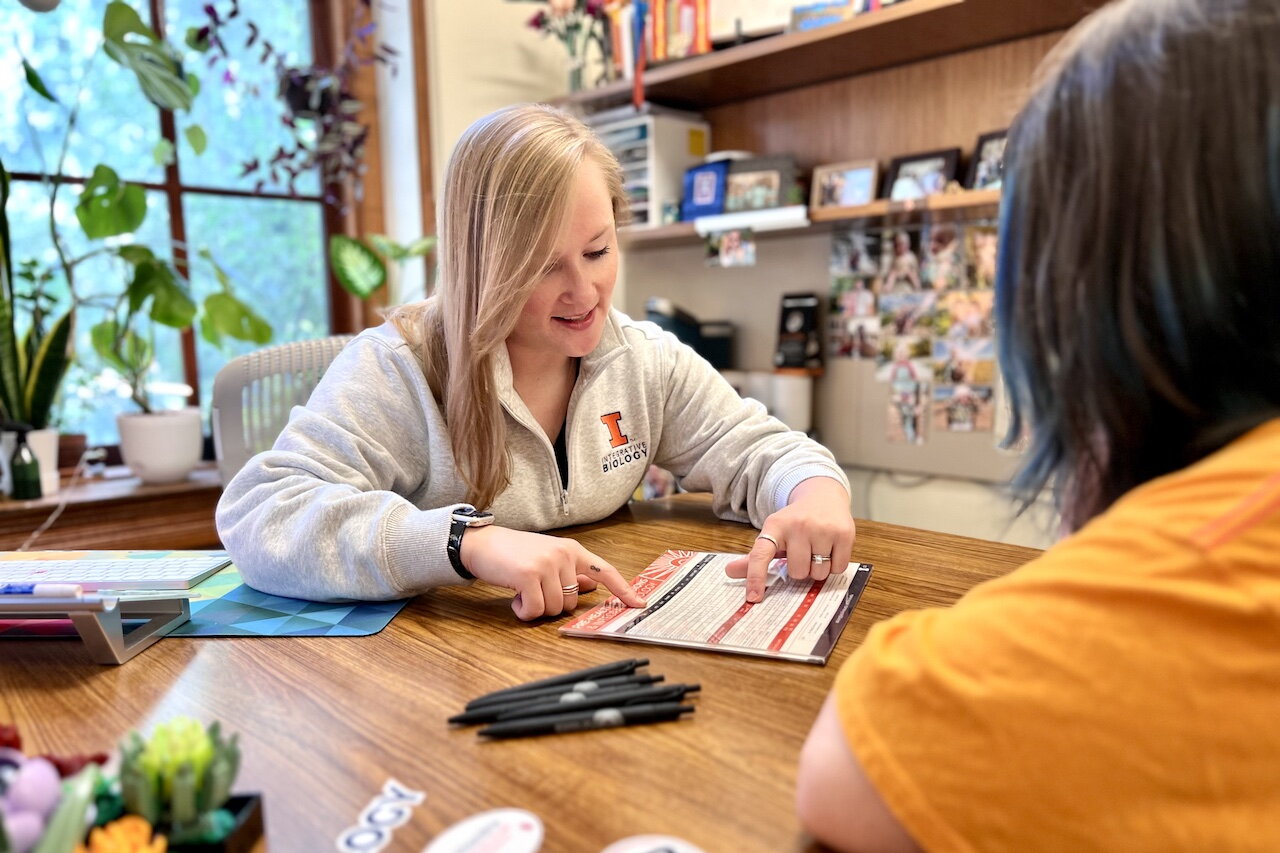 jessica advising student