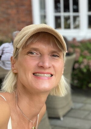 A headshot of Tanja Hoffman