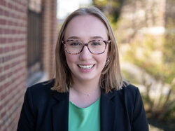 A headshot of Julia Ciura